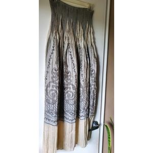 LAPIS Strapless Silver Gray Black dress